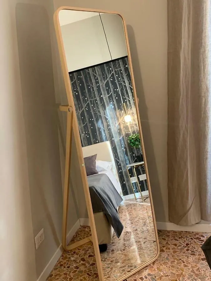 Cavour Urban Rooms By Ghor Roma 2*,  İtalya