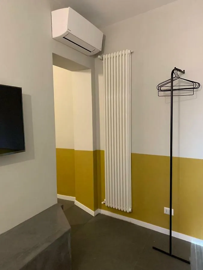 Konukevi Cavour Urban Rooms By Ghor Roma
