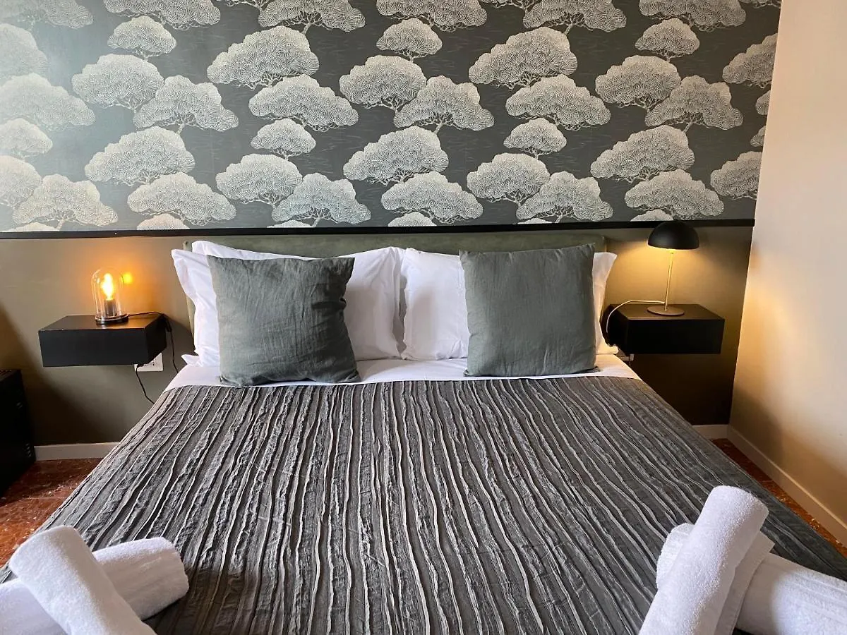 Konukevi Cavour Urban Rooms By Ghor Roma