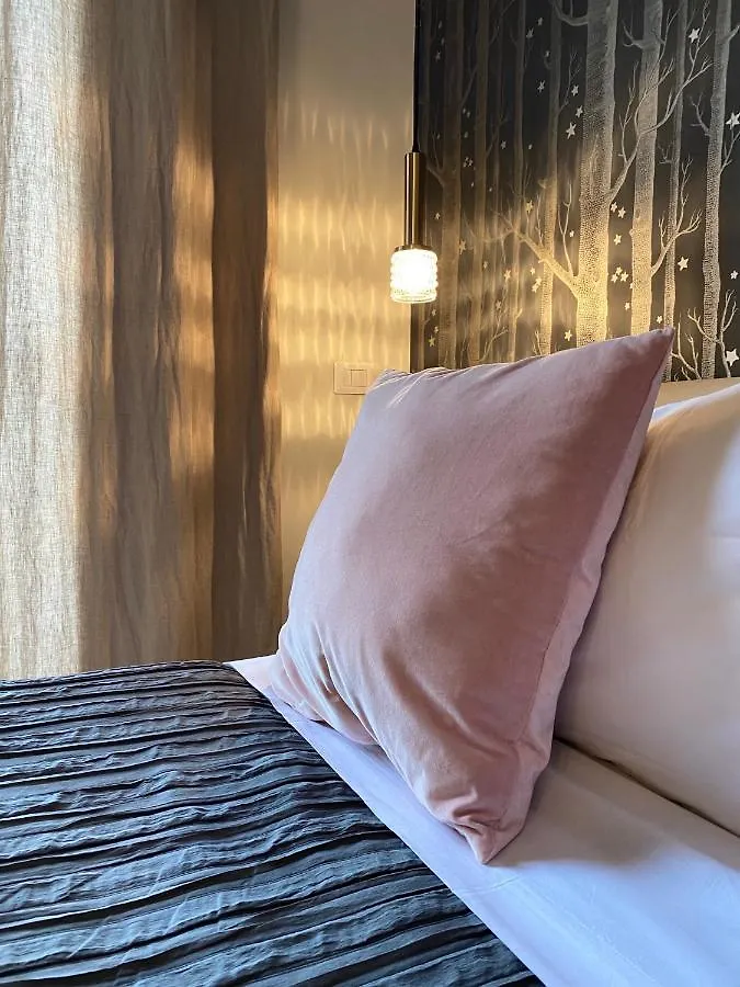 Cavour Urban Rooms By Ghor Rome Guest house