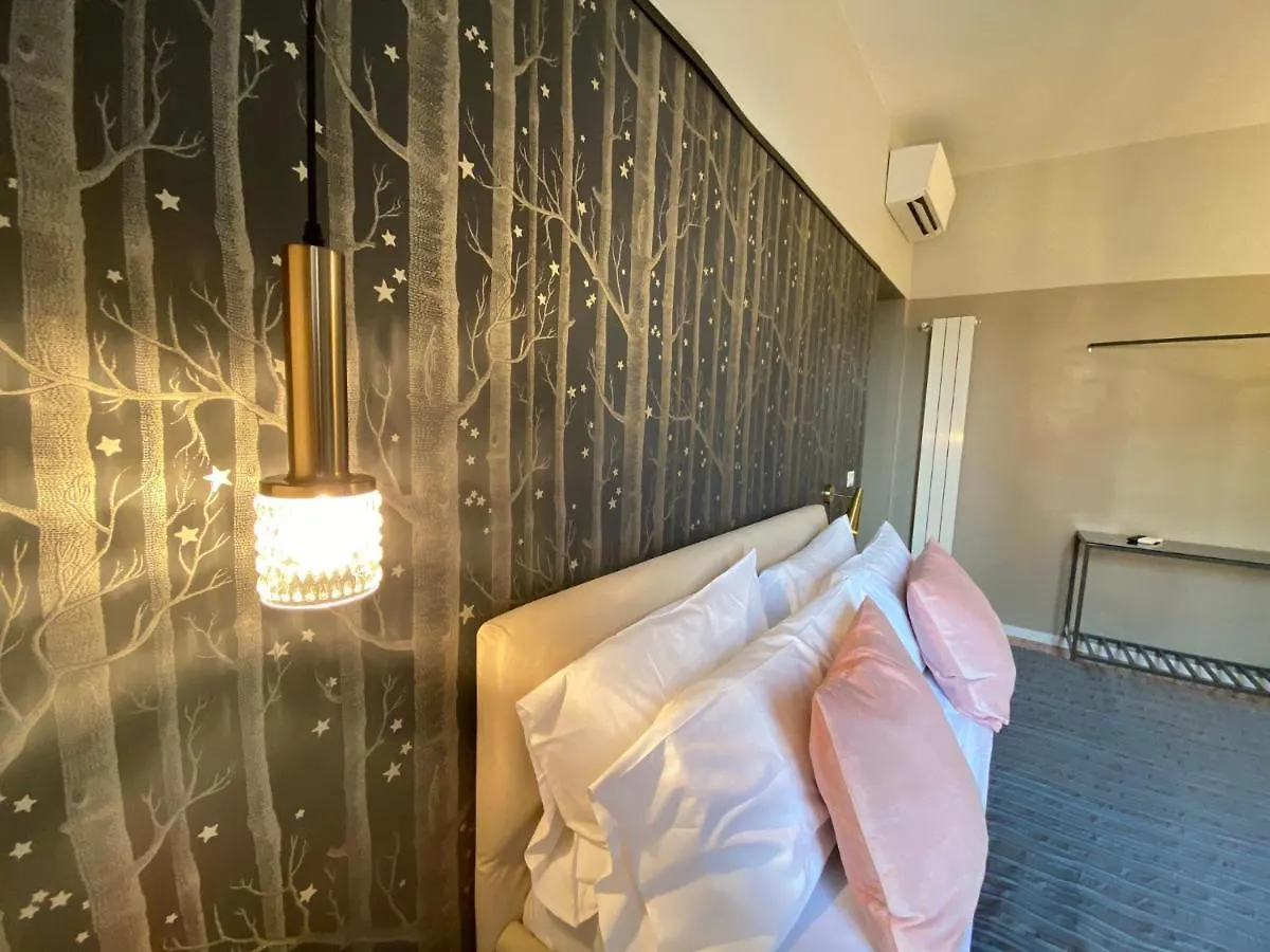 Cavour Urban Rooms By Ghor Rome 2*,